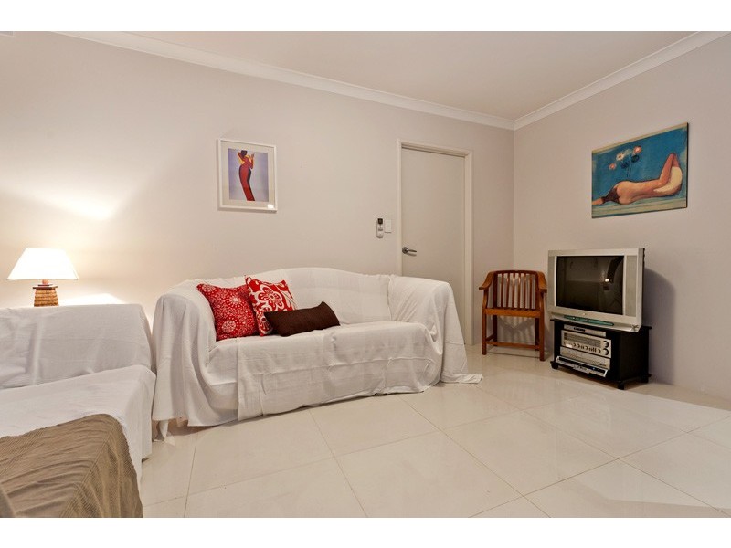 60 Maurice Street, Embleton WA 6062