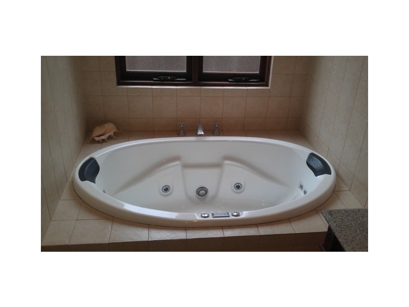 215 Ninth Ave, Inglewood WA 6052