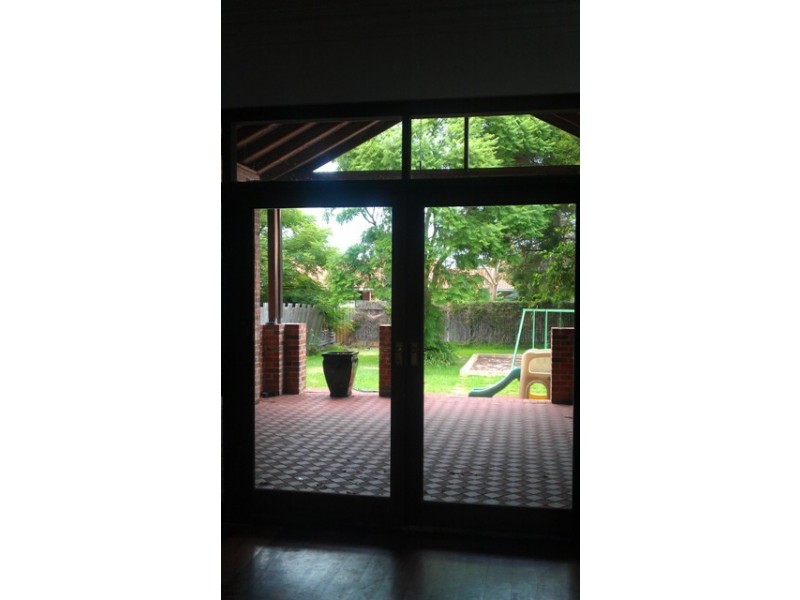 215 Ninth Ave, Inglewood WA 6052