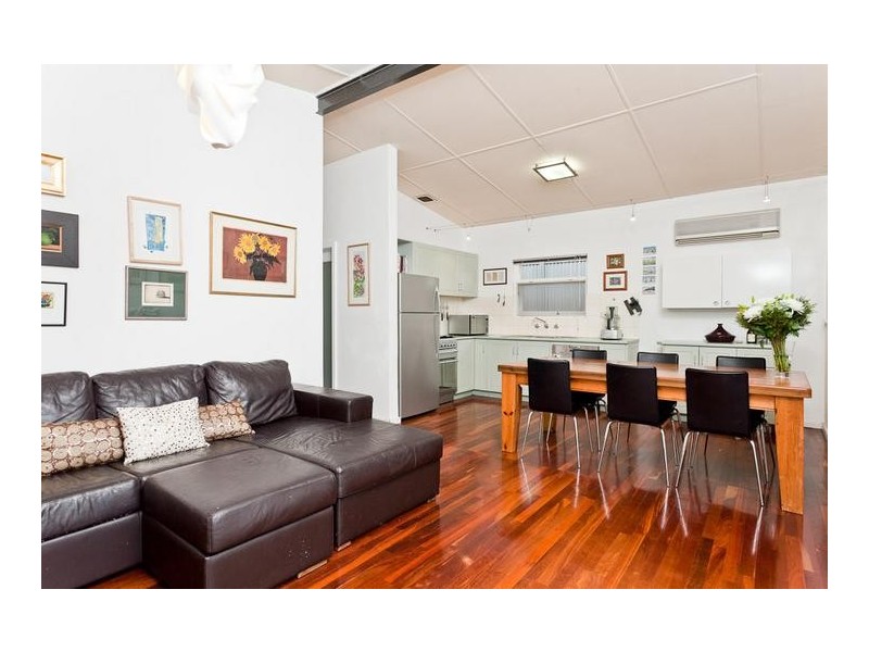 6 Veitch Street, Bayswater WA 6053