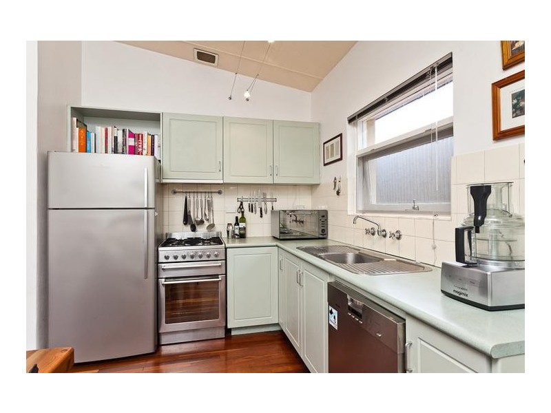 6 Veitch Street, Bayswater WA 6053