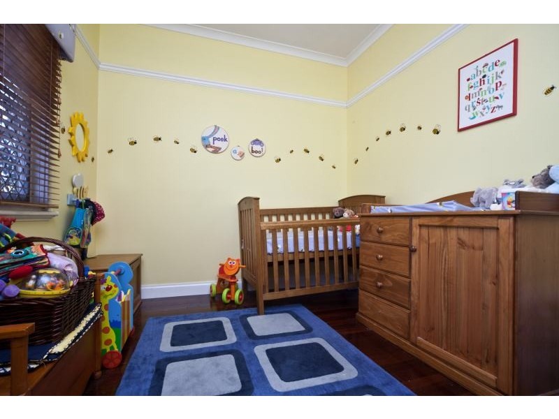 22 Traylen Road, Bayswater WA 6053