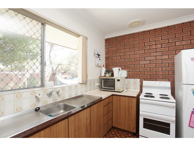 7/145 Lawley Street, Yokine WA 6060
