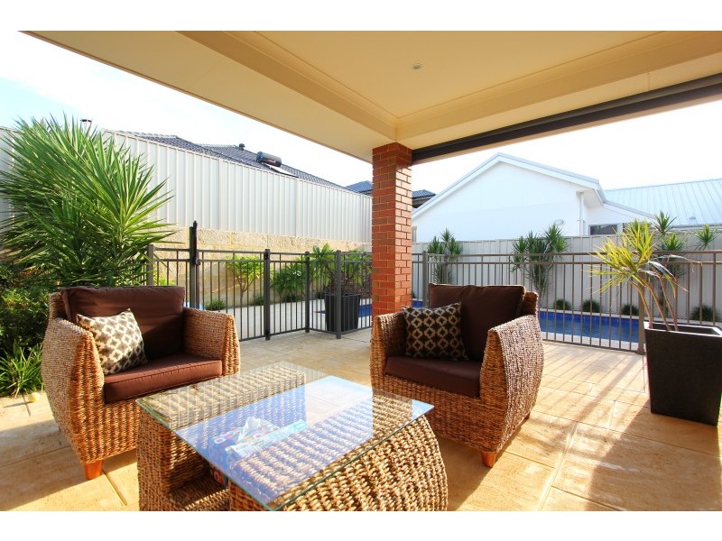 14 Kokoda Boulevard, Dianella WA 6059