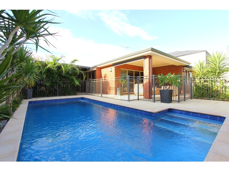 14 Kokoda Boulevard, Dianella WA 6059