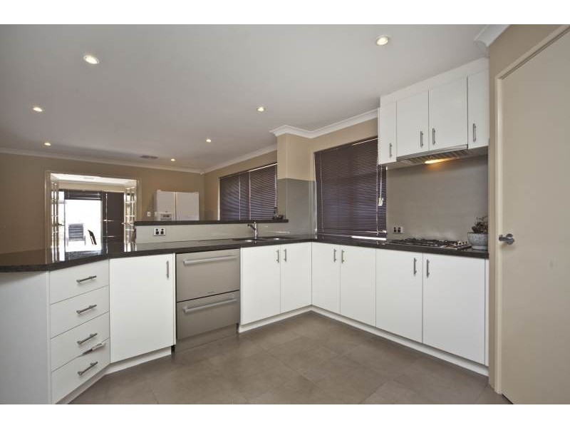 18 Rosemary Avenue, Darch WA 6065