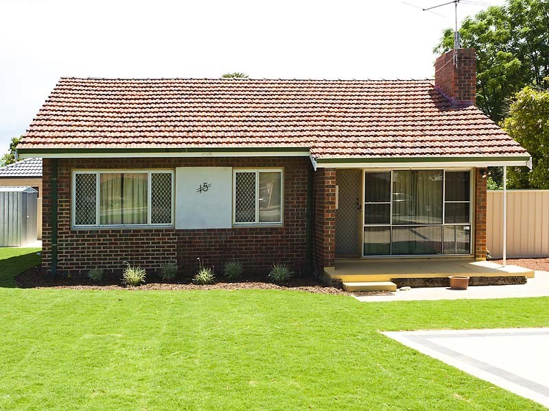 15 Bowkett Street, Redcliffe WA 6104