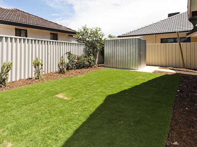 15 Bowkett Street, Redcliffe WA 6104