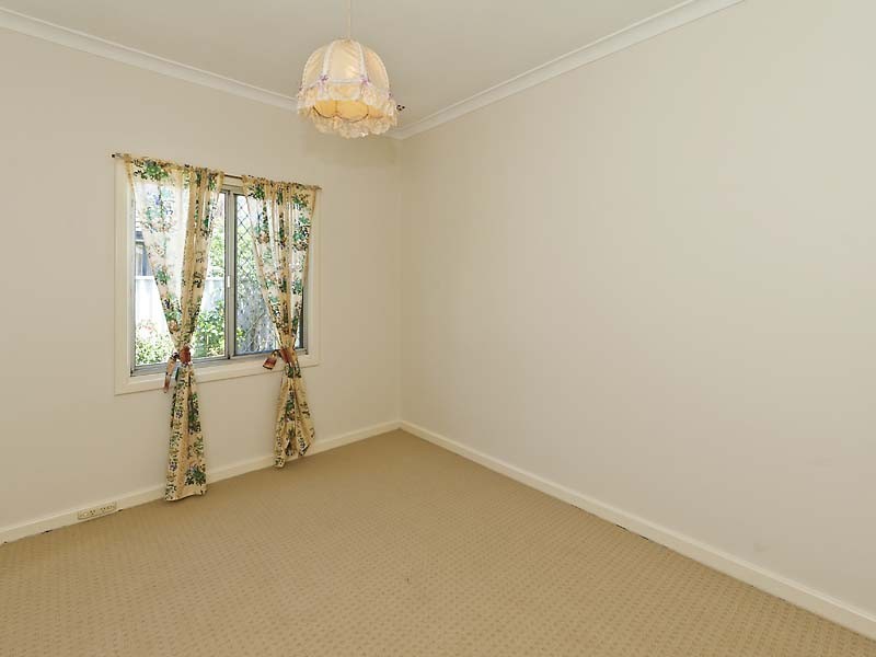 15 Bowkett Street, Redcliffe WA 6104