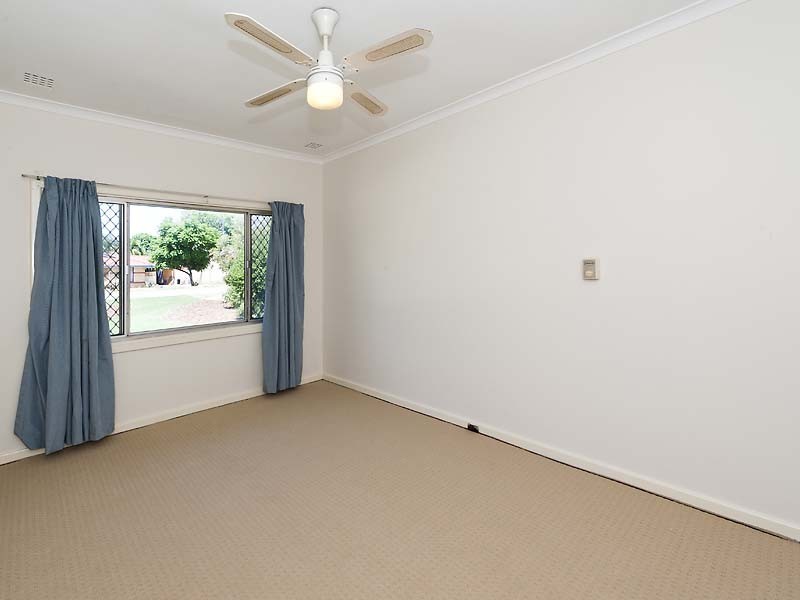 15 Bowkett Street, Redcliffe WA 6104