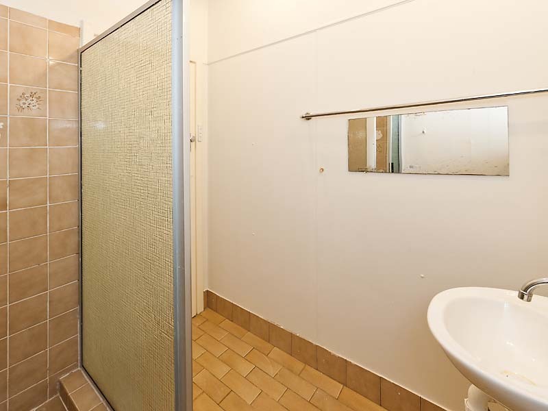 15 Bowkett Street, Redcliffe WA 6104