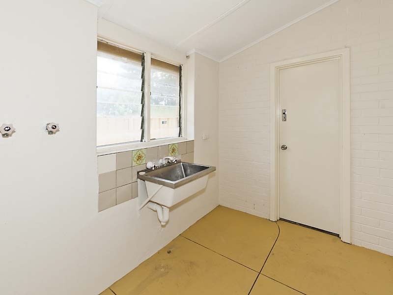 15 Bowkett Street, Redcliffe WA 6104