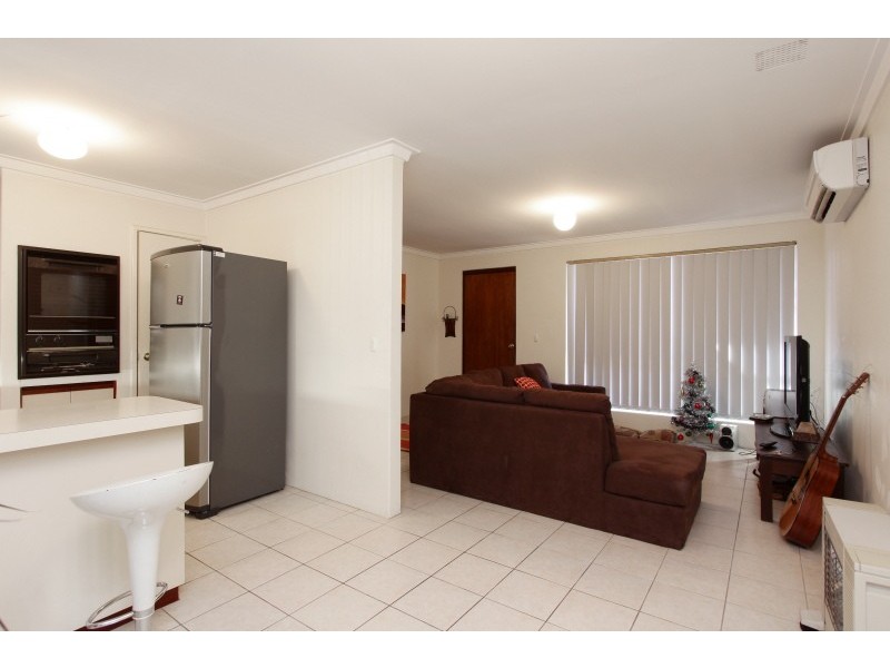 2/85 Wellington Road, Dianella WA 6059