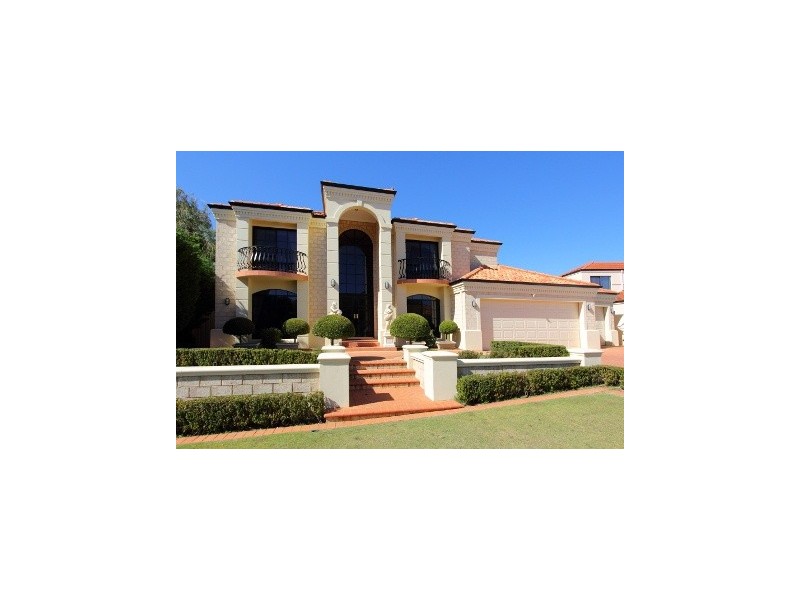 45 Meadowbrook Blvd, Dianella WA 6059