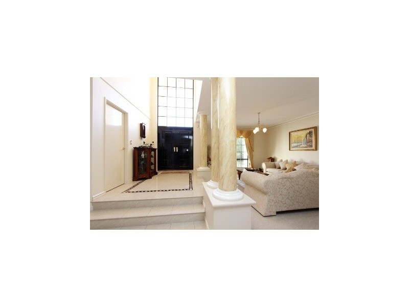 45 Meadowbrook Blvd, Dianella WA 6059