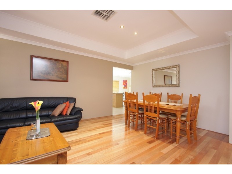 6 Bencubbin Crescent, Dianella WA 6059