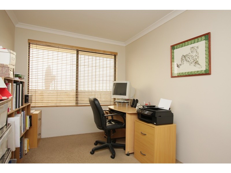 6 Bencubbin Crescent, Dianella WA 6059