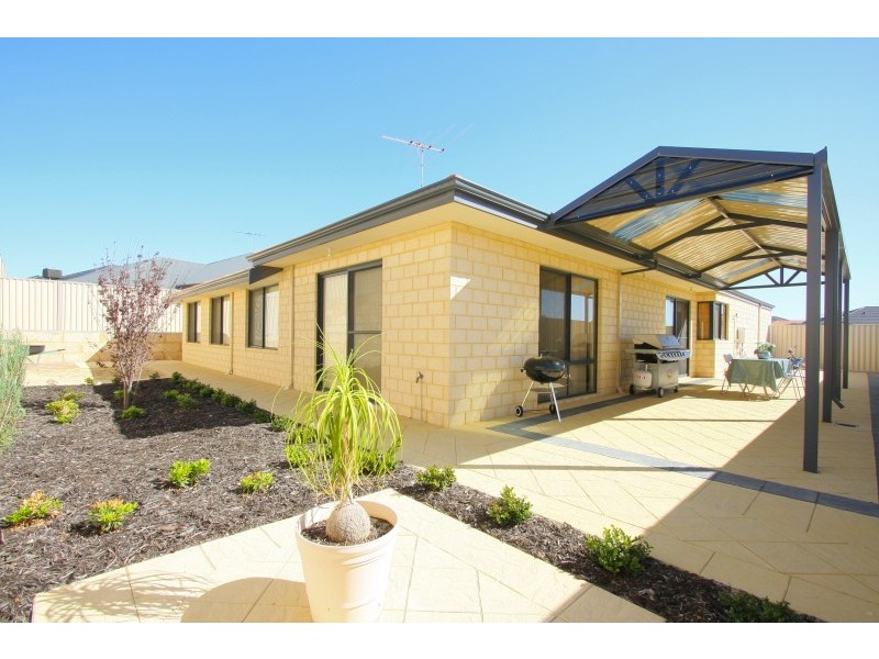 6 Bencubbin Crescent, Dianella WA 6059