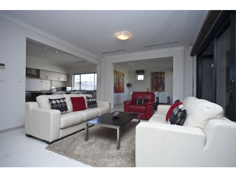 23 Lycium Quays, Stirling WA 6021