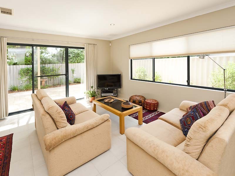4/179 Keymer Street, Belmont WA 6104