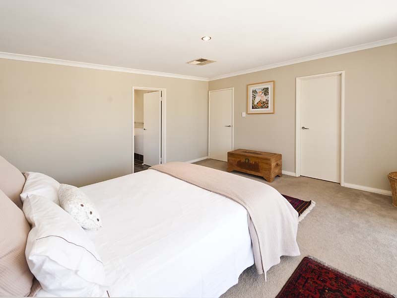 4/179 Keymer Street, Belmont WA 6104