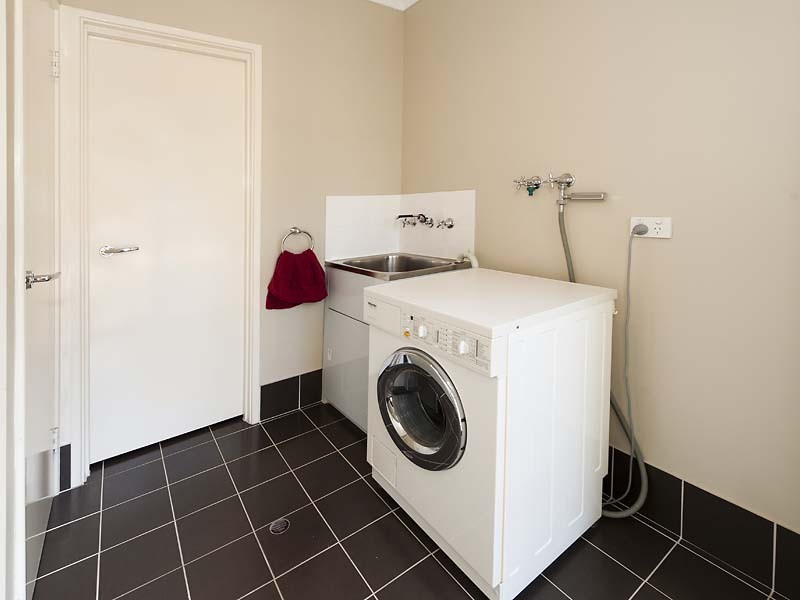 4/179 Keymer Street, Belmont WA 6104