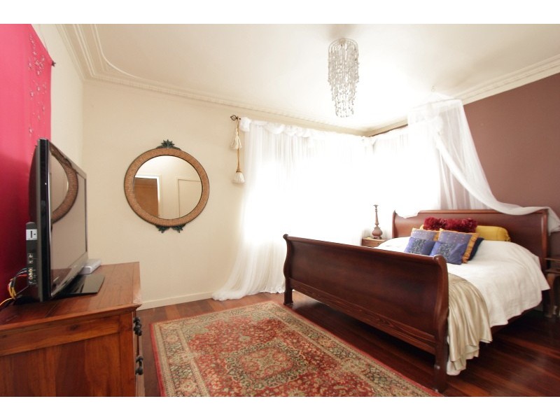 4A Williams Road, Dianella WA 6059