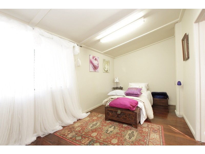 4A Williams Road, Dianella WA 6059