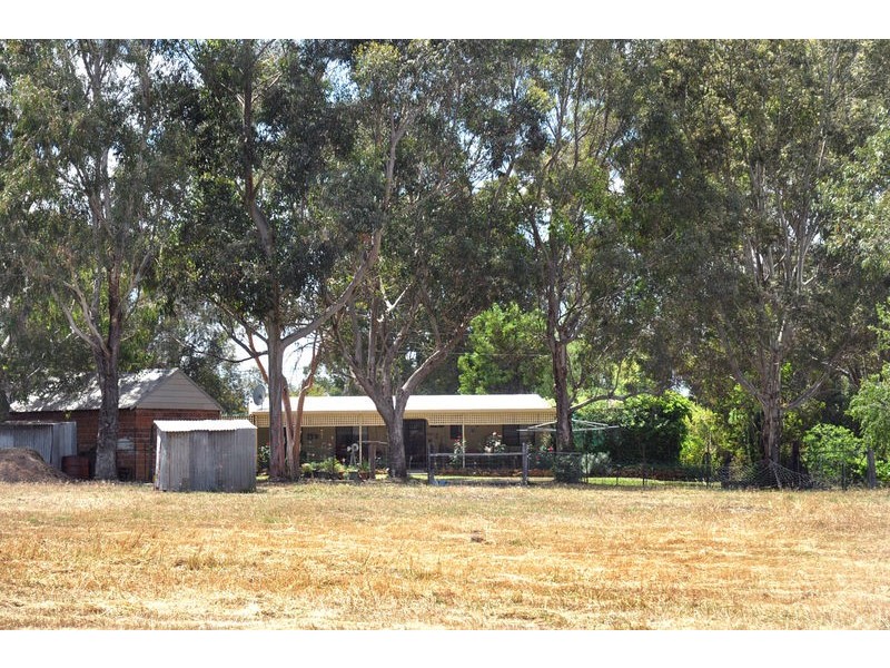 18 Buckle Street, Allanson WA 6225