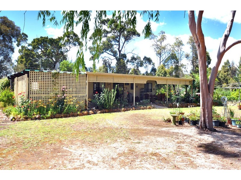 18 Buckle Street, Allanson WA 6225