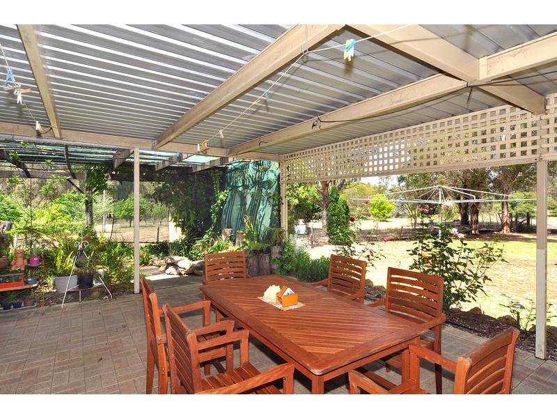 18 Buckle Street, Allanson WA 6225