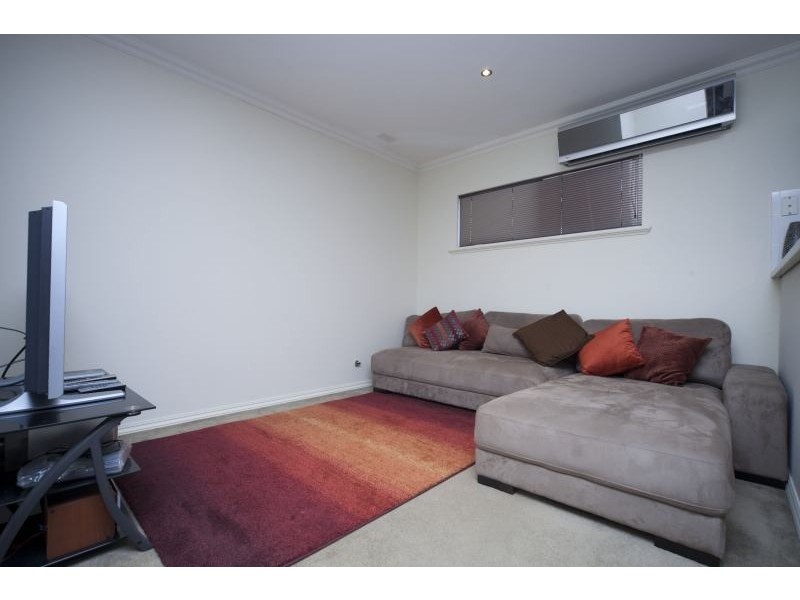 1/251 Cambridge Street, Wembley WA 6014