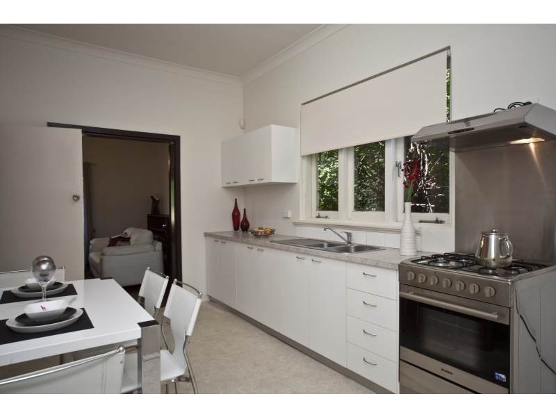 2 Hobart Street, Bayswater WA 6053