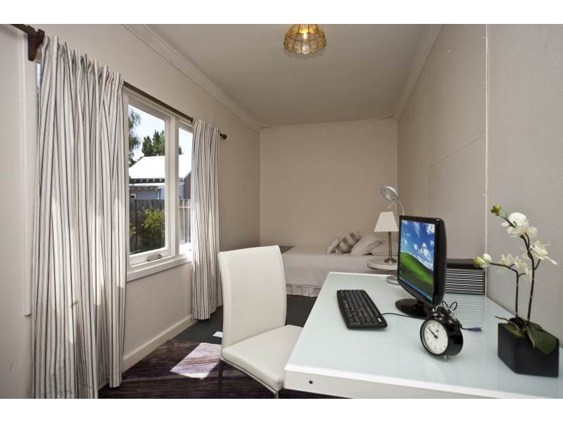 2 Hobart Street, Bayswater WA 6053
