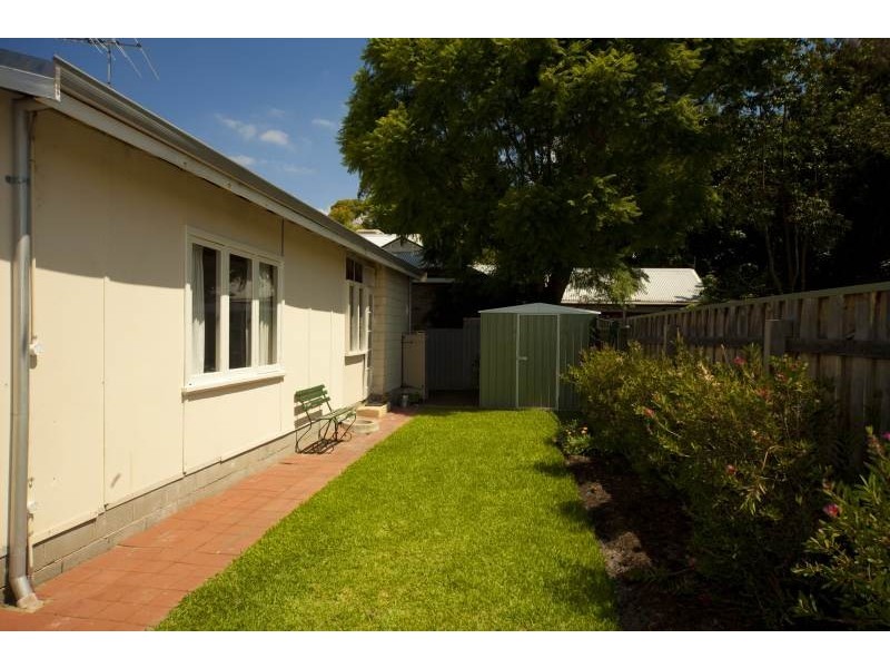 2 Hobart Street, Bayswater WA 6053