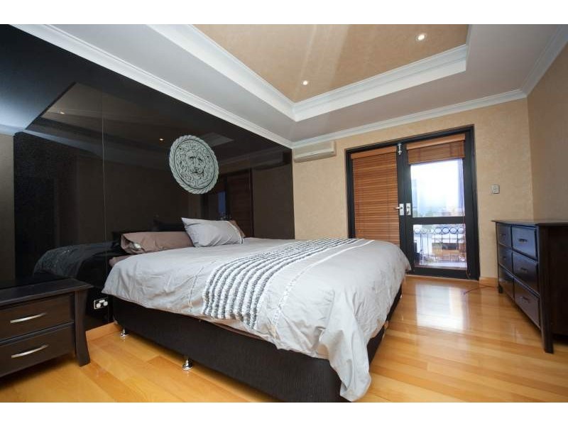 35/120 Lake Street, Perth WA 6000