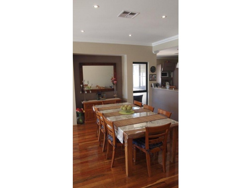 109 Howes Cres, Dianella WA 6059