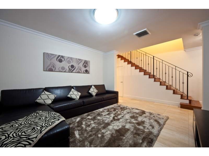 13 Mount Prospect Crescent, Maylands WA 6051