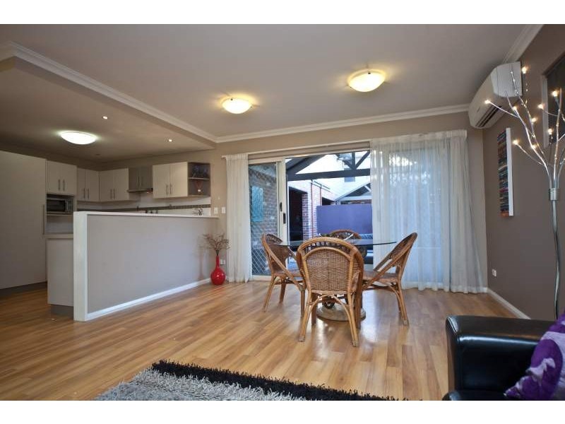 36 George Street, Belmont WA 6104