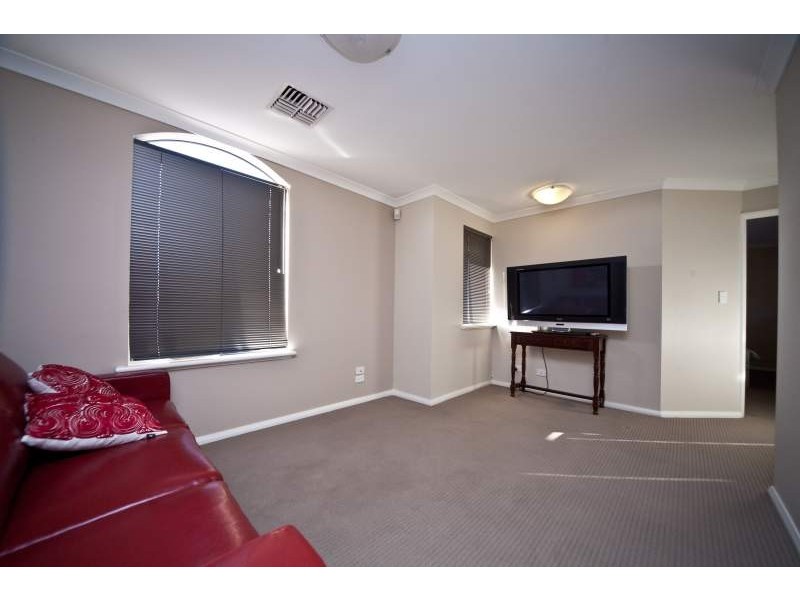 36 George Street, Belmont WA 6104