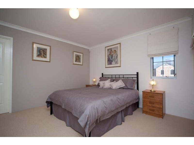 16 Halifax Street, Maylands WA 6051