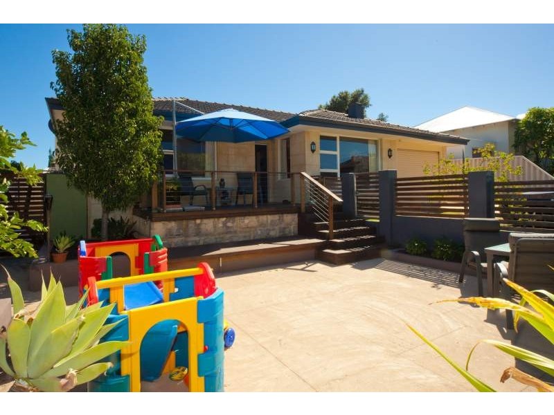21A Hillside Crescent, Maylands WA 6051