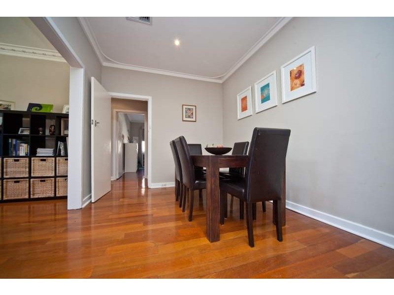 21A Hillside Crescent, Maylands WA 6051