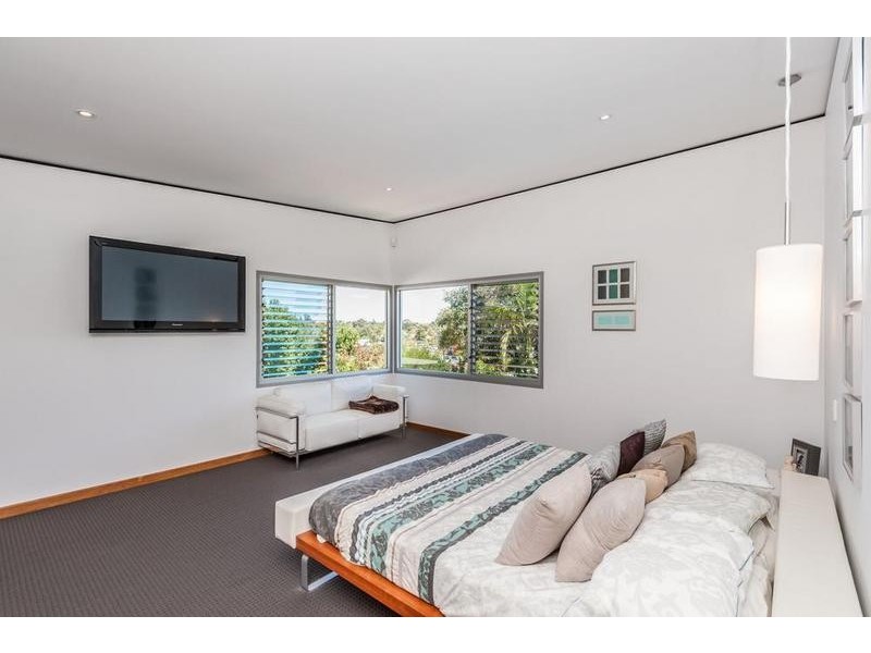 7 Meenaar Crescent, Coolbinia WA 6050