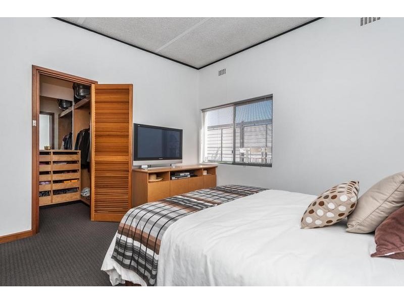 7 Meenaar Crescent, Coolbinia WA 6050