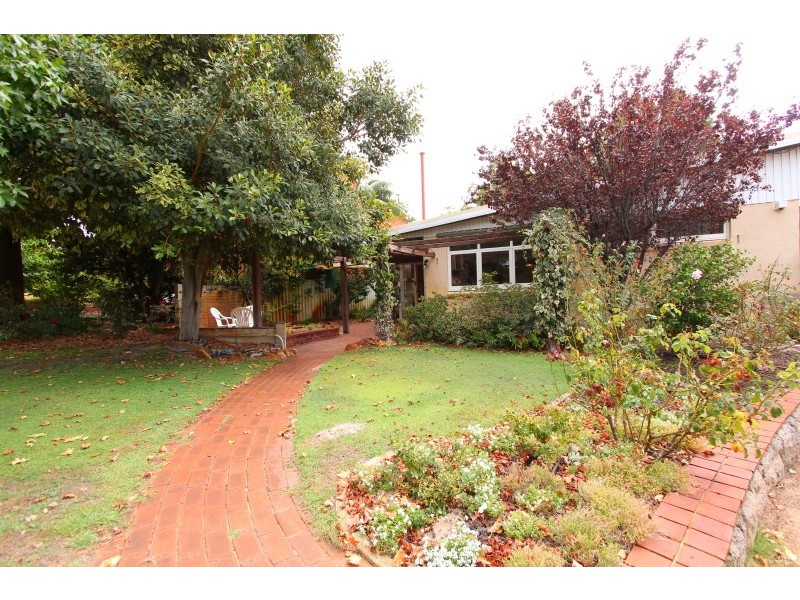 36 Meenaar Crescent, Coolbinia WA 6050