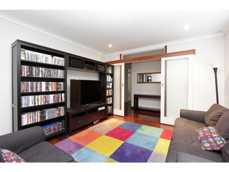 279 The Strand, Dianella WA 6059