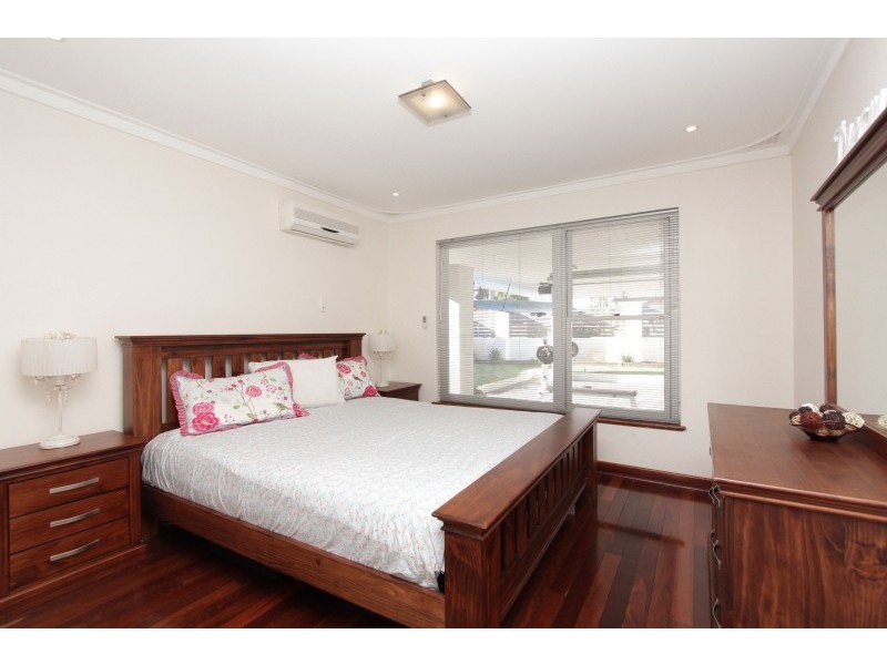 279 The Strand, Dianella WA 6059