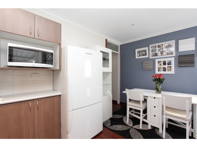 279 The Strand, Dianella WA 6059