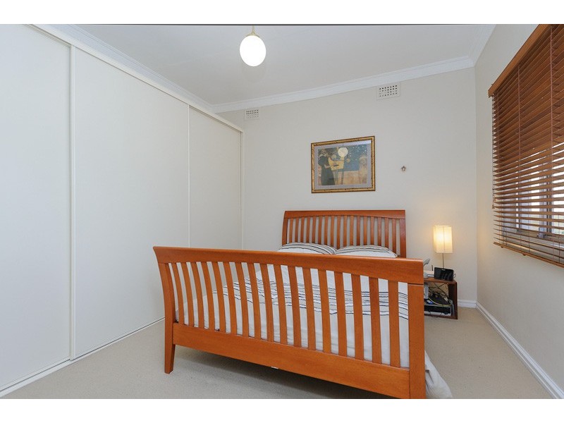 48 Shaftesbury Avenue, Bayswater WA 6053